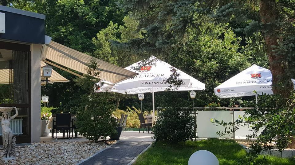 Waldhotel Sindelfingen Am Eichholz Eksteriør bilde