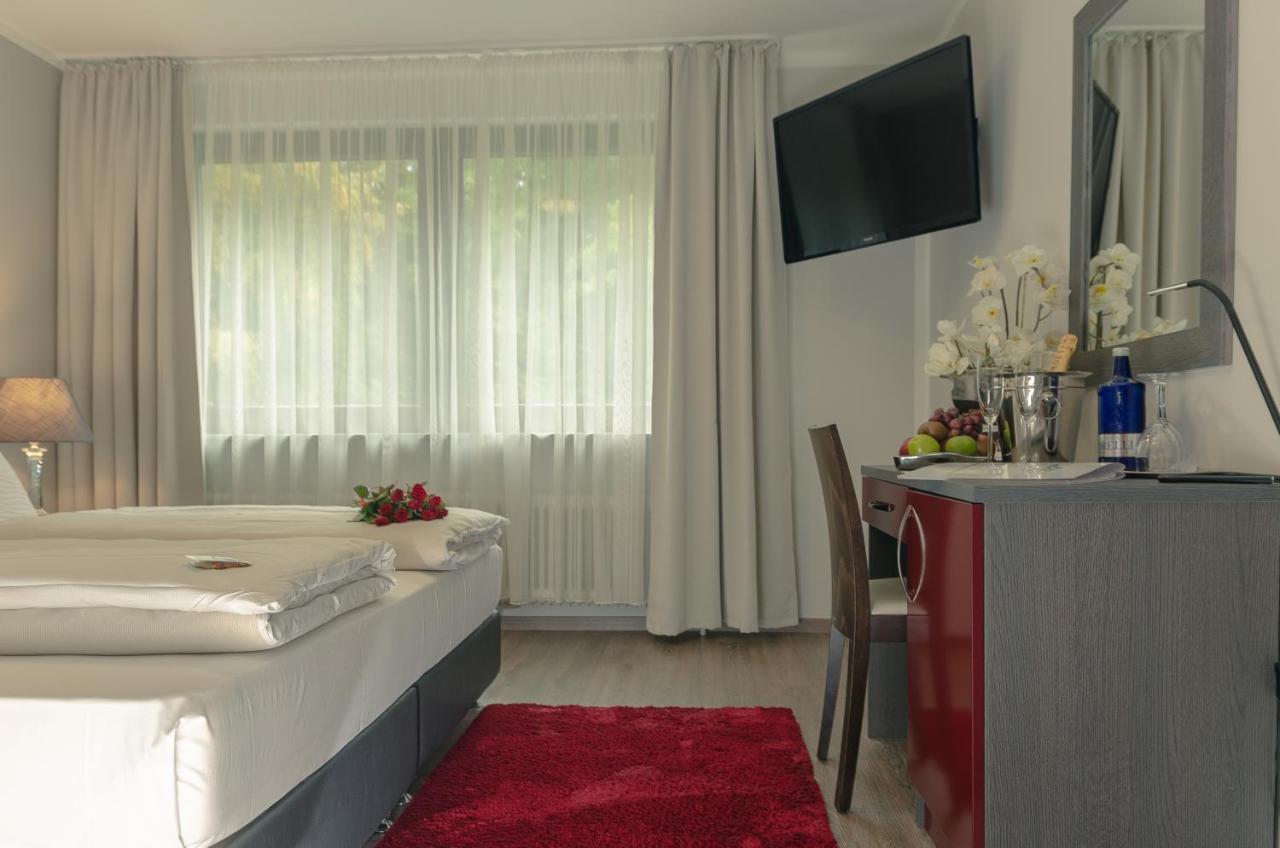 Waldhotel Sindelfingen Am Eichholz Eksteriør bilde